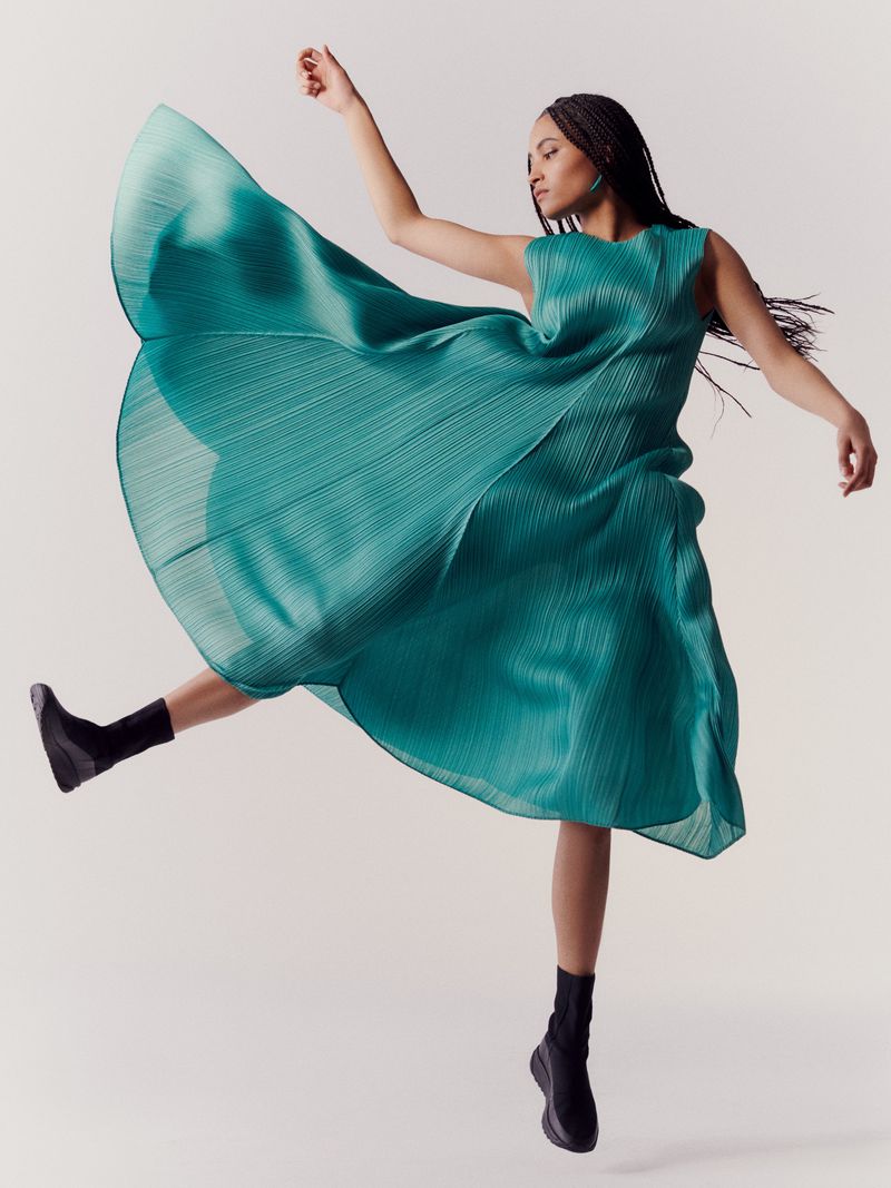 実物写真追加！美品！PLEATS PLEASE / 2024 MAY Pleats Please F/W 23-24 (Issey Miyake)