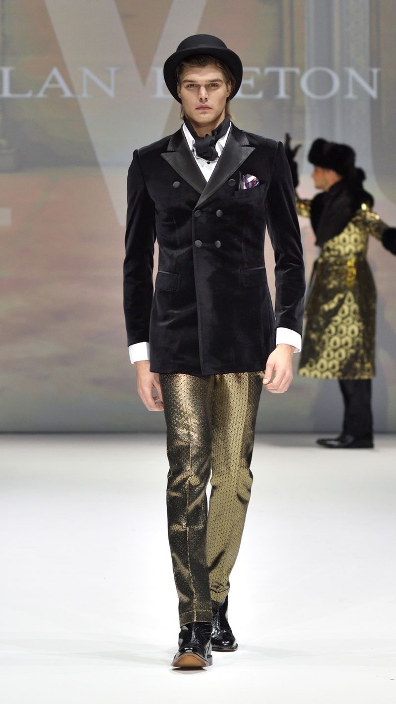 Malan Breton F/W 2017 Show (Malan Breton)