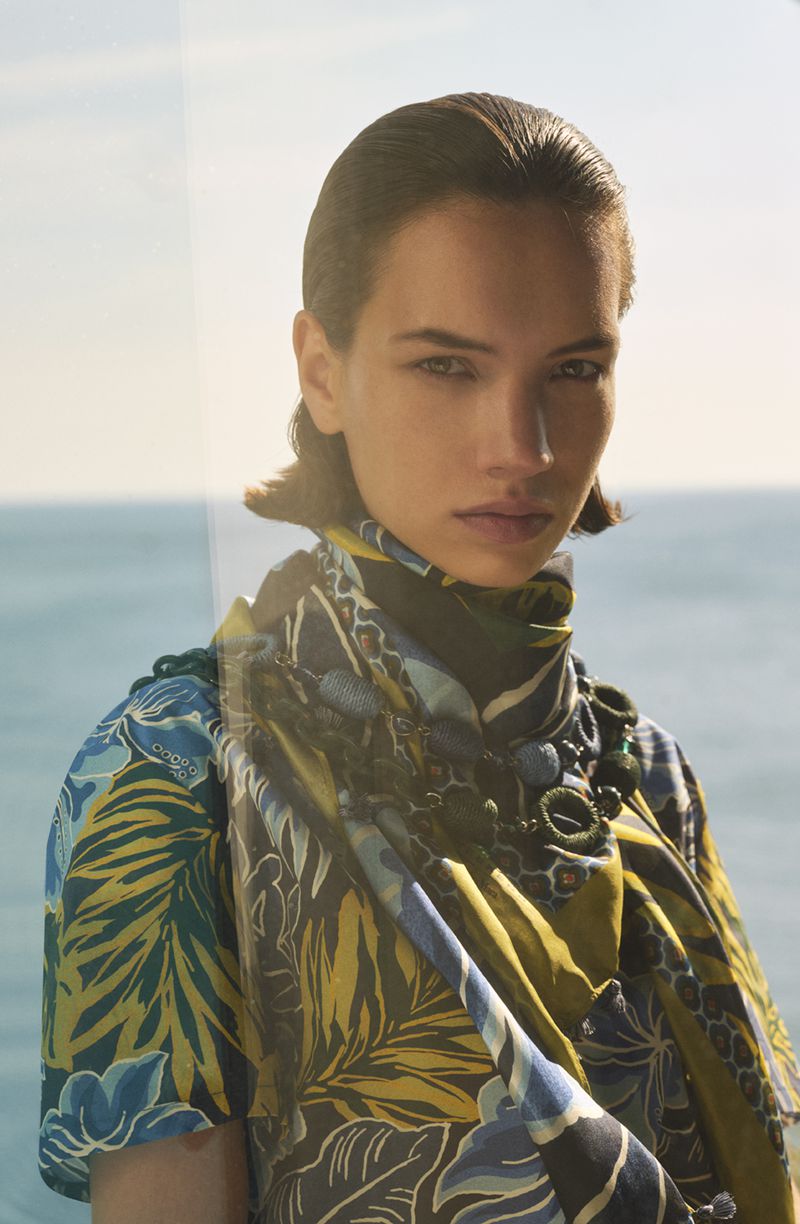 Max Mara Weekend S/S 2021 A House by the Sea Catalogue (Max Mara)