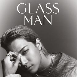 女性情報誌 Vogue Singapore June/July 2023 Taeyang TAEYANG on his inspiration for 'Down to Earth' and adapting