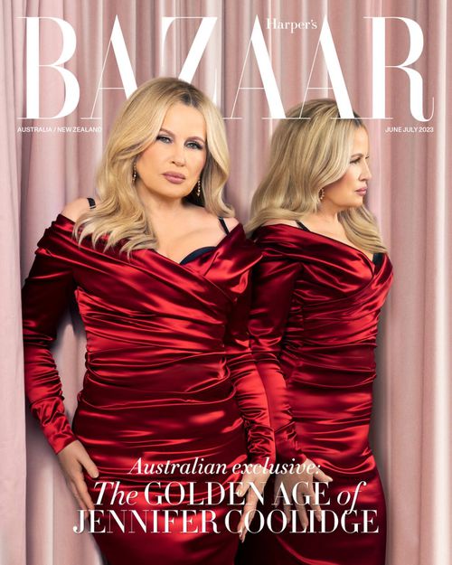 Jennifer Coolidge Actor Profile Photos Latest News