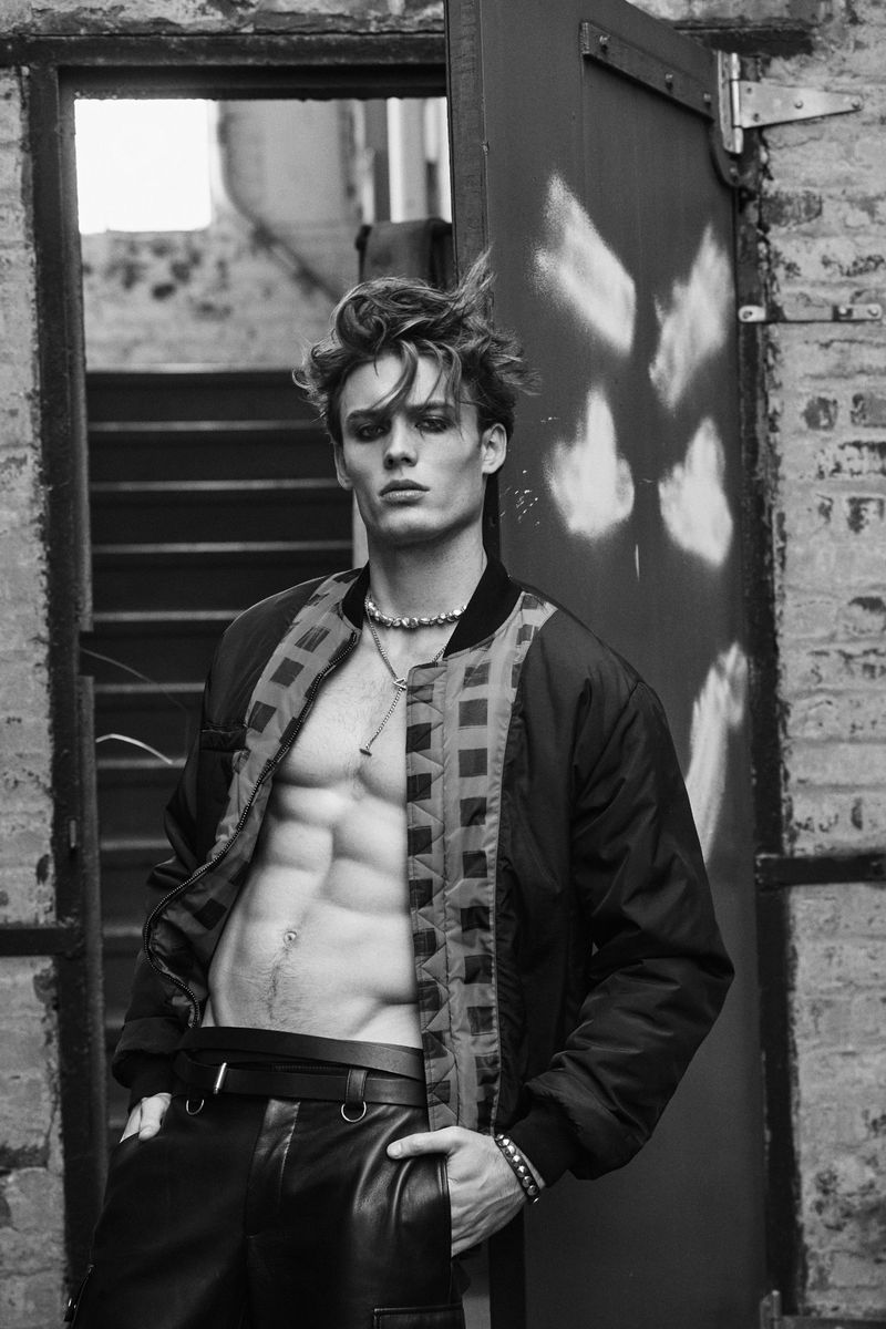 Joao Knorr (Numéro Netherlands)