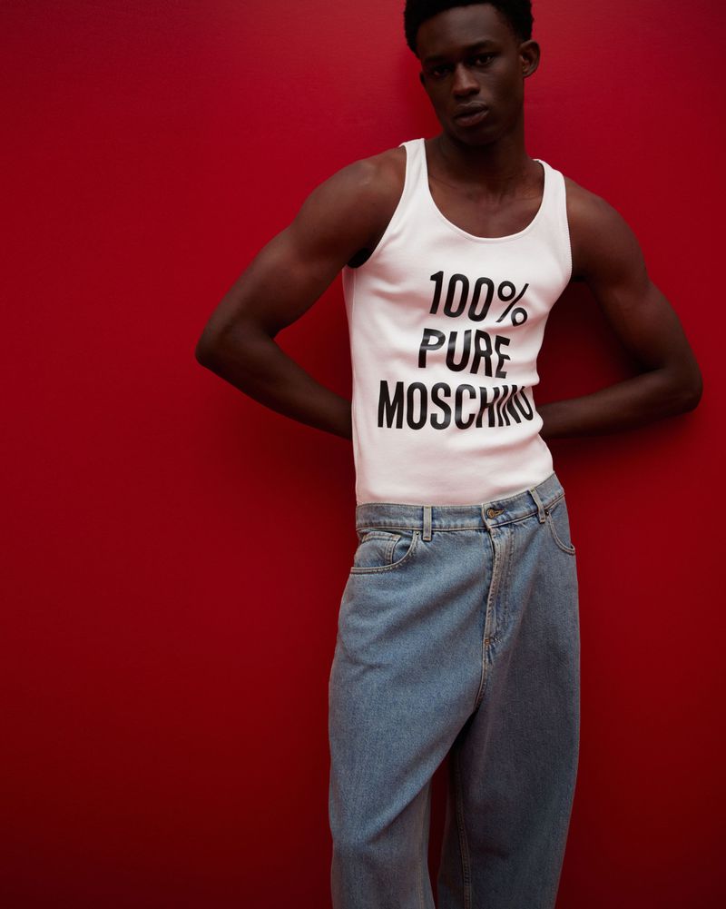 mens moschino trainers