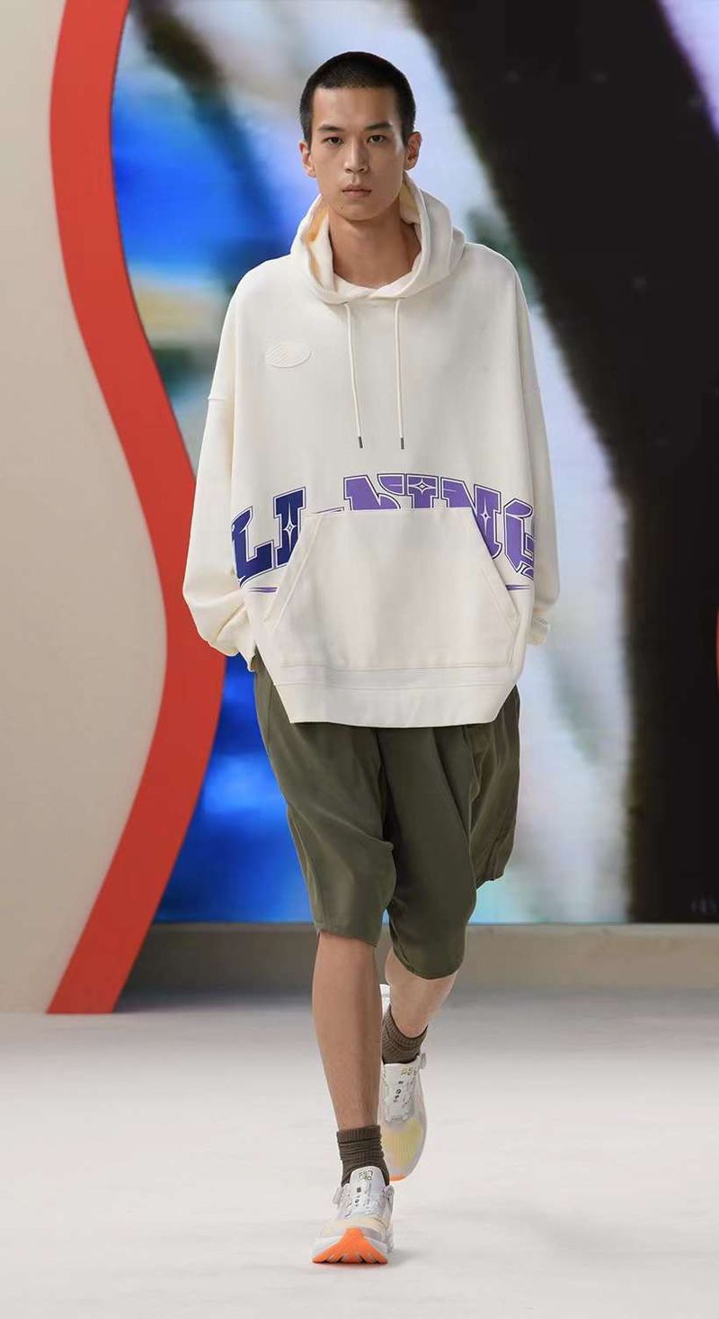 Li-Ning S/S 24 Show (Various Shows)