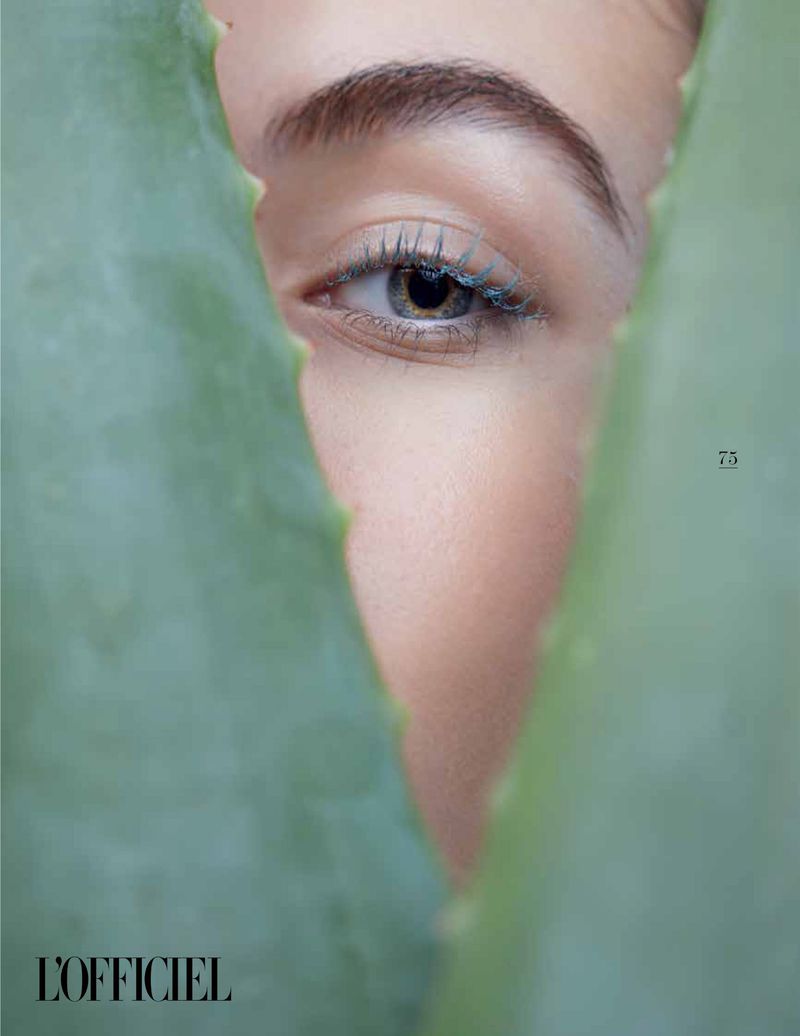 Go green by Noe de la Peña (L'Officiel Russia)