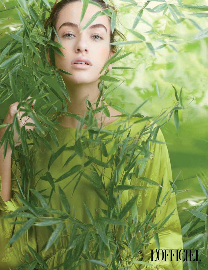 Go green by Noe de la Peña (L'Officiel Russia)