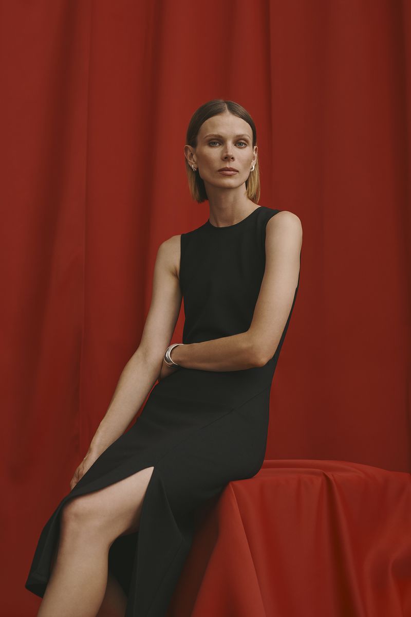 Theory Outlet Holiday Editorial (Theory)