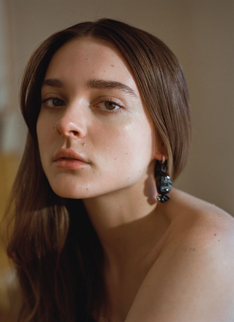 샬롯 로렌스 (Charlotte Lawrence) (ODDA Korea)