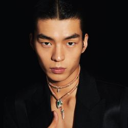 Xiangyu Li Model Profile Photos Latest News