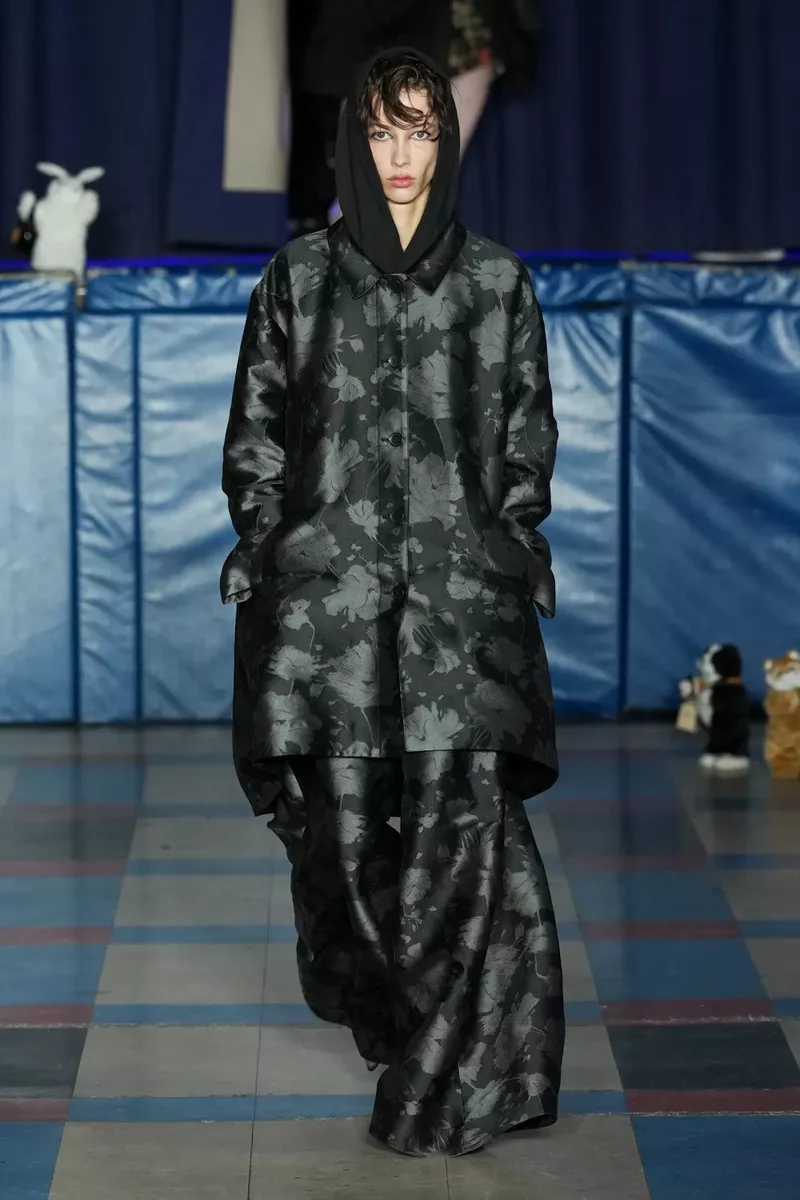 Matkin Modeling Puppets and Puppets S/S 24 Show (Puppets and Puppets)