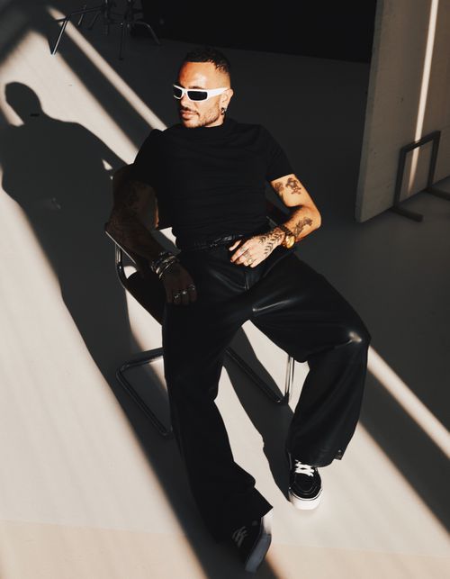 Juan Arias - Fashion Director - detail by client