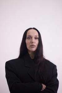 Alex Feller - Manicurist Profile - Photos & latest news