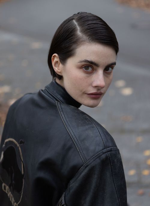 Anastasia Jovanovic - Model - detail by people