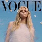 女性情報誌 Vogue Netherlands May 2022 Vogue Netherlands May 2022 Cover (Vogue Netherlands)