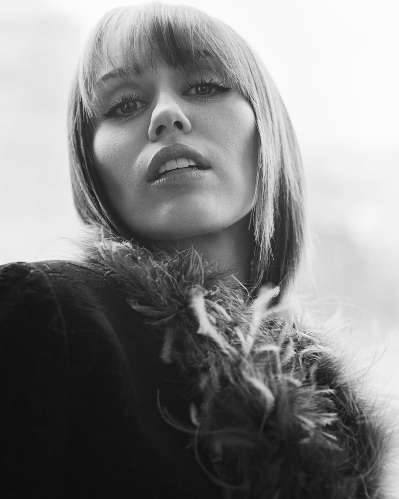 Miley (W Magazine)