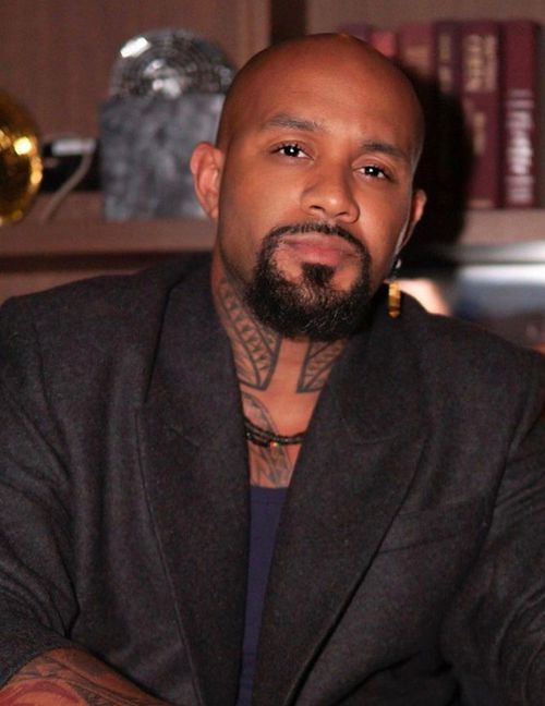 Hue Roderick Roderick Hawthorne - Fashion Editor/Stylist Profile - Photos & latest news