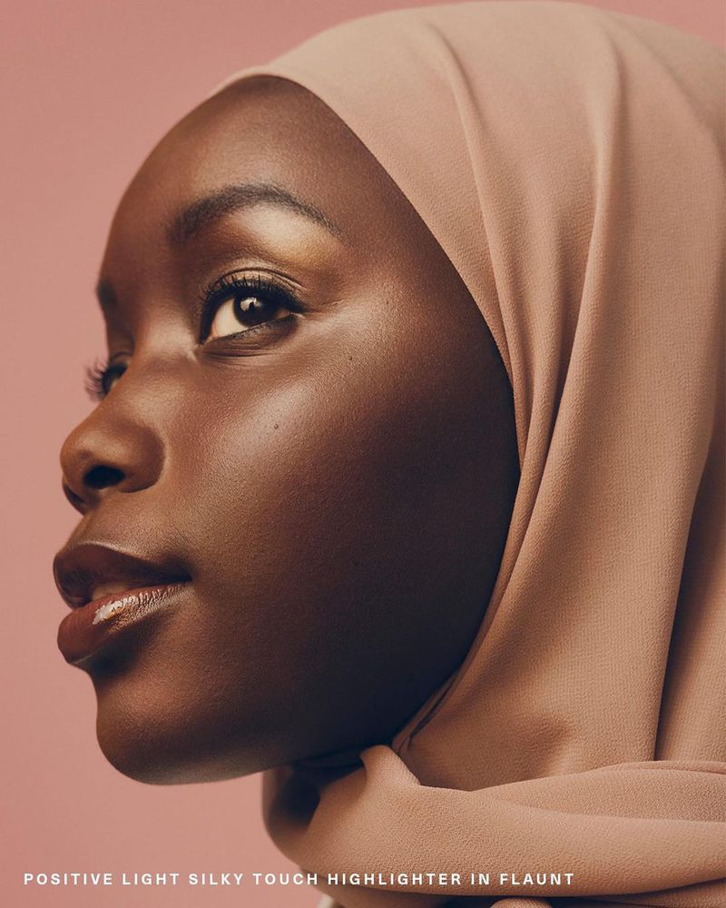 Rare Beauty by Selena Gomez Campaign 2022 (Rare Beauty by Selena Gomez)