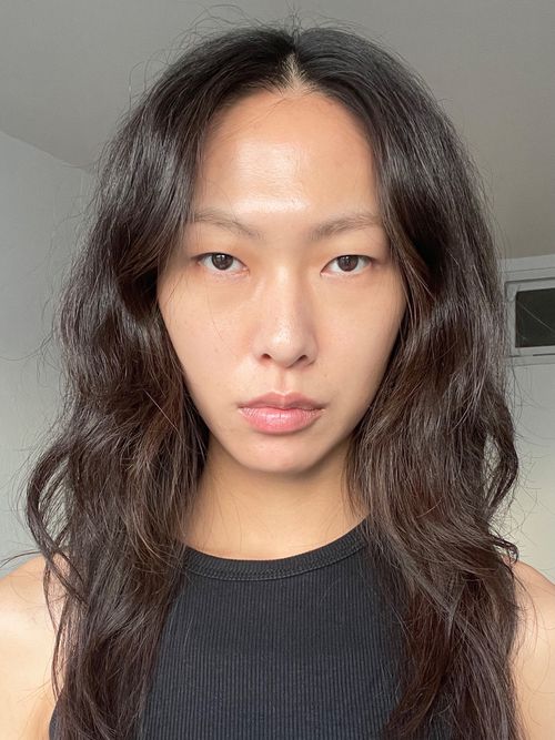 Yen Tsai Model Profile Photos & latest news