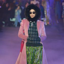 Izzy Gonzalez - Model Profile - Photos & latest news