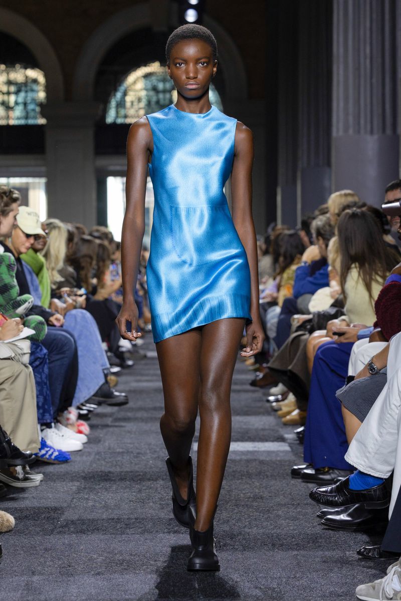 J.W. Anderson S/S 25 Show (J.W. Anderson)