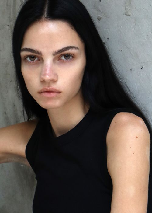 Emma Waters - Model Profile - Photos & latest news