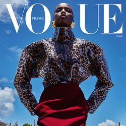 Vogue France August 2025 Cover (Magazine Cover)