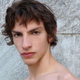 Elliot Belot