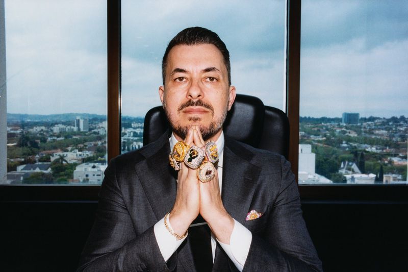 The Jeweller Jason Of Beverly Hills (The NY Times Online)