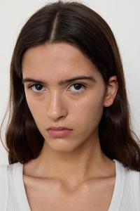 Maëlie Harambat - Model Profile - Photos & latest news