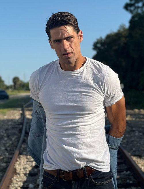 FASHION FOR MEN MAGAZINE　CHAD WHITE Chad White for FASHION FOR MEN