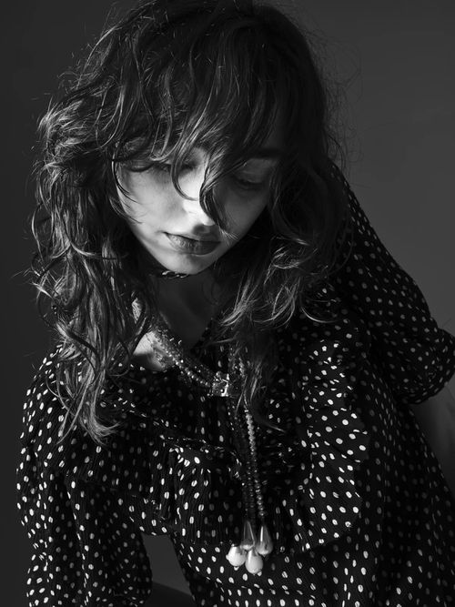 Sophia Álvarez Fashion Edito Stylist Profile Photos & latest news