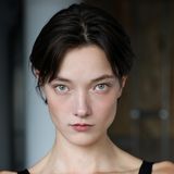 Yumi Lambert