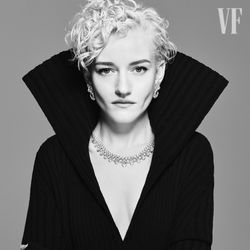 Julia Garner - Actor Profile - Photos & latest news