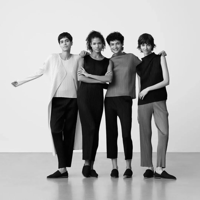 Issey Miyake PLEATS PLEASE AW23 (Issey Miyake)