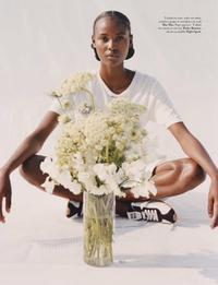 Layla Etengan - Le Bon T-Shirt