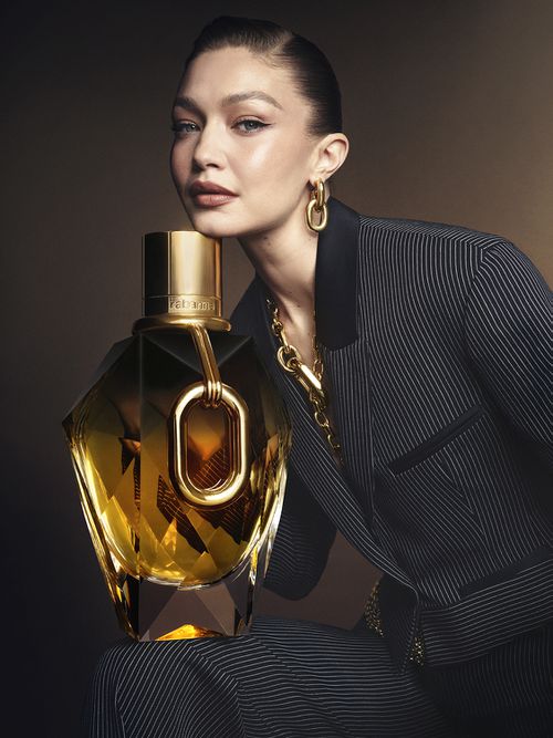 Gigi Hadid - MILLION GOLD FOR HER
