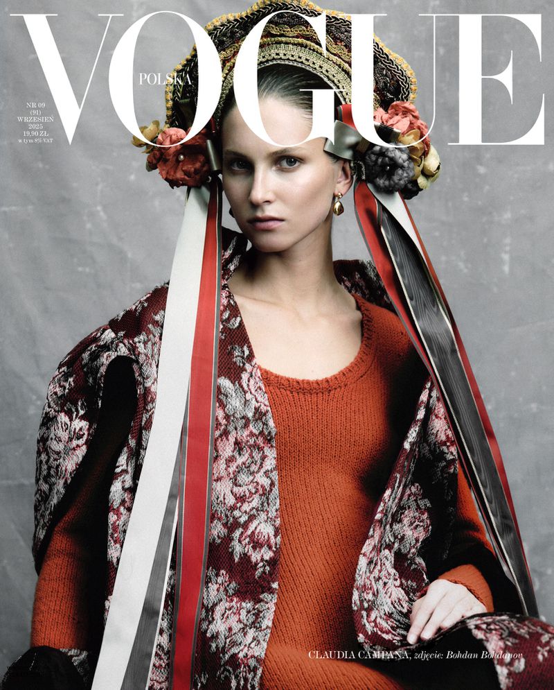 VOGUEポスター Haruka Toyoda covers Vogue Japan October 2021 by Yasutomo