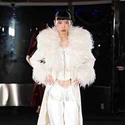 Yun Gao - Model Profile - Photos & latest news