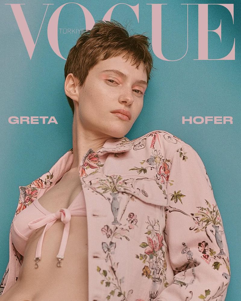 女性情報誌 Vogue Turkey Magazine February 2022 Vogue Turkey (Vogue Turkey)