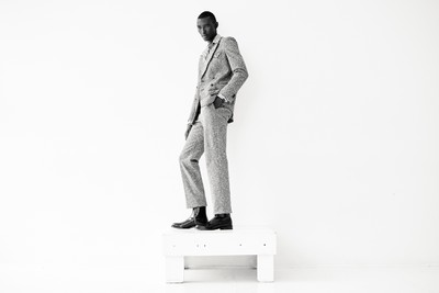 Icon Armando Cabral Puts His Best Foot Forward for Charity