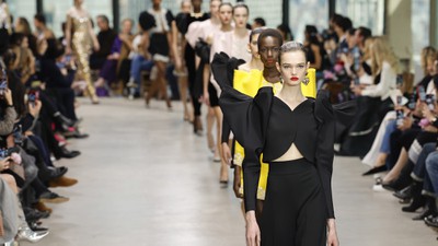New York Fashion Week Produced Beauty that Connected to Real Time