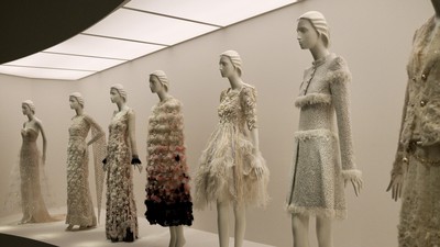 An Inside Look at Karl Lagerfeld: A Line of Beauty
