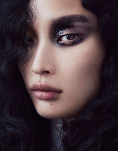 Naughty or Nice? Eyeliner Takes On Both Sides