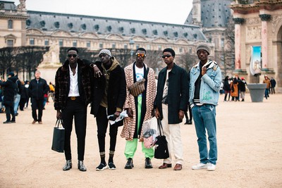 See what the models are wearing off-duty during Paris Men’s Fashion Week! Pt. 2