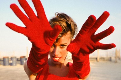 Staying Power: 90's supermodel Susan Holmes McKagan reflects on her career highlights