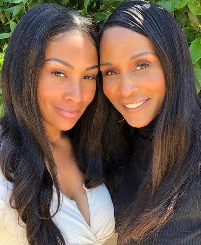 Watch model Beverly Johnson & her daughter Anansa Sims get candid on our Instagram