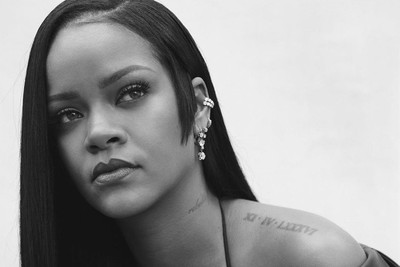 AZ Factory Closes Paris Fashion Week, Fenty Is Dropping A Perfume and more of the news you missed