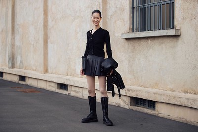 See what the models are wearing off-duty during MFW F/W 22! Days 1-2