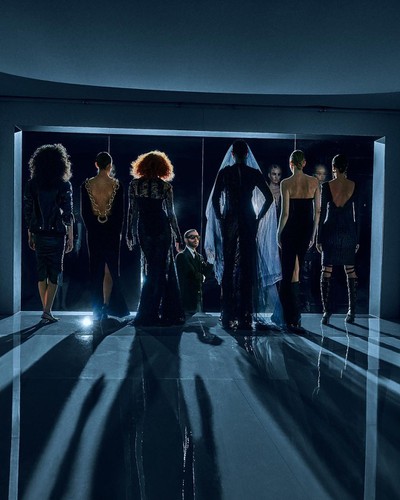 Tom Ford’s Final Collection Is Here, Paper Magazine Lay Offs, and More News You Missed
