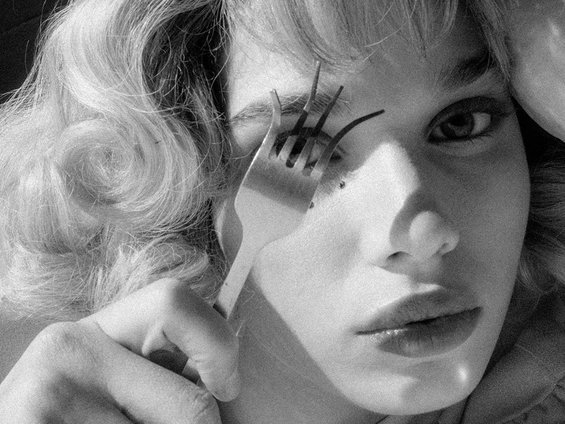 model of the week: Georgian Rookie Mathilda Gvarliani Debuted at Louis Vuitton